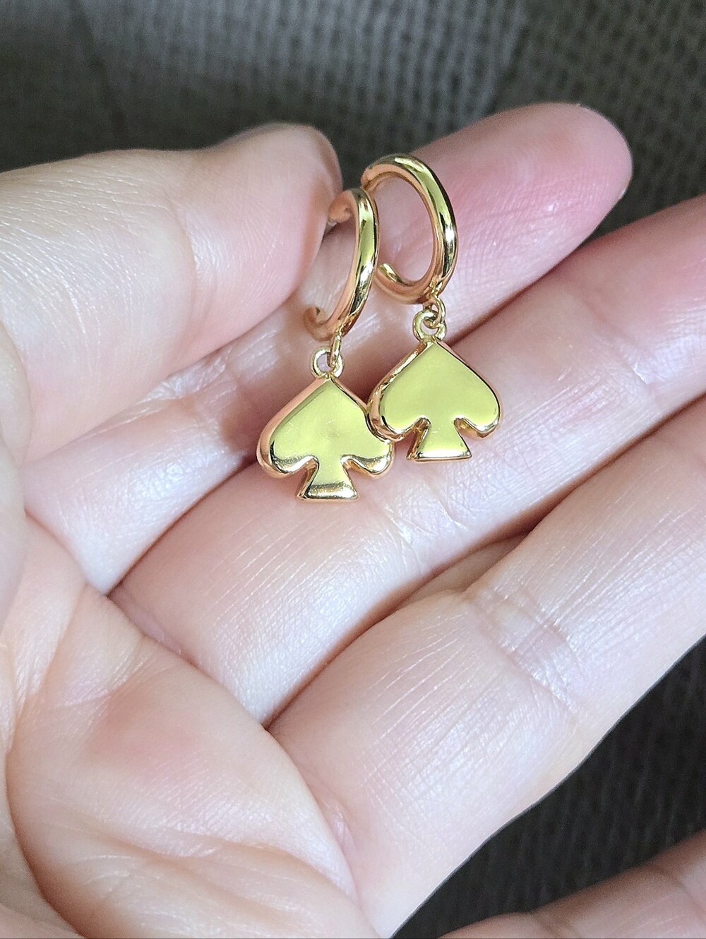 Kate Spade♠️ Gold💛 "Everyday Spade" Huggie🤗 Hoop Earrings - NIB - Picture 2 of 16